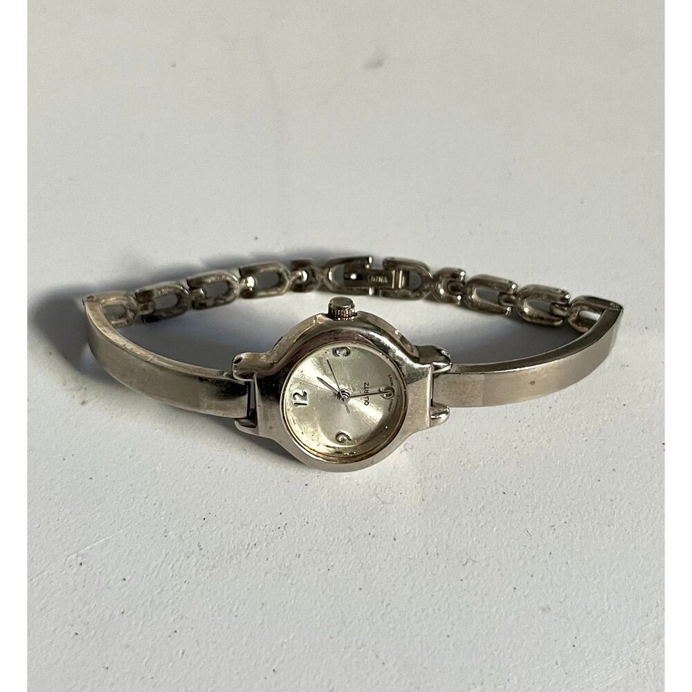 Women's Silver Toned Bracelet Band Untested Analog Watch Vintage Japan Movt